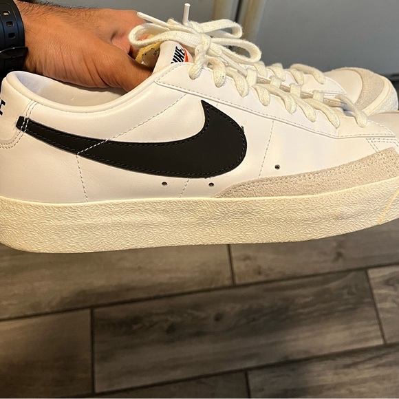 Nike Other - Men’s low top nikes